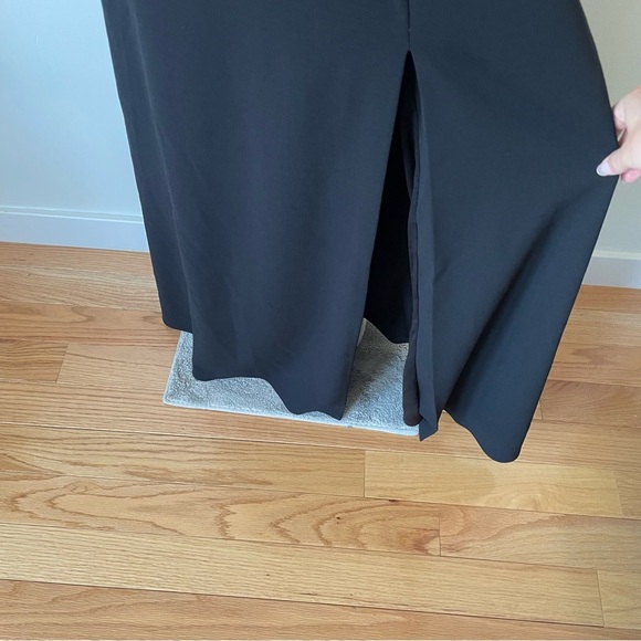 Badgley Mischka Alyssa Embellished Halter Sleeveless Crepe Side Slit Gown Sz 10 - Picture 7 of 11